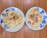 รูปขั้นตอนการทำที่ 6 ของ สปาเก็ตตี้กุ้งไส้กรอกเป็ดซอสครีมเห็ด