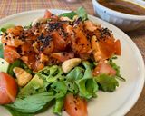 Hình bước làm 6 của món Salad cá hồi chín tái sốt teriyaki (Salad with medium-rare teriyaki salmon)