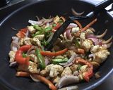 A picture of step 3 of Mexican fajitas.