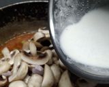 मटार मशरूम कढाई मसाला (Matar mushroom Kadai Masala recipe in marathi) रेसिपी स्टेप 3 फोटो