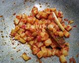 Foto langkah ke 3 dari resep SAMBAL GORENG KENTANG Simple #seninsemangat.