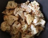 Foto del paso 3 de la receta: Crema de coliflor asada