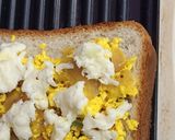 A picture of step 3 of Paneer grilled sandwich.