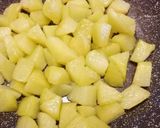 A picture of step 2 of Smoked salmon and potato frittata.