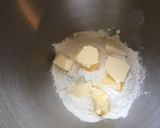Une image de l'étape 2 de Pâte brisée à la crème.