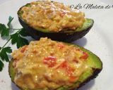 Foto del paso 7 de la receta: Aguacate relleno de tomate y maira