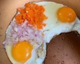 รูปขั้นตอนการทำที่ 3 ของ ไข่กระทะทรงเครื่องหนักมาก