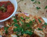 A picture of step 1 of Egg bhujiya wid simple roti.