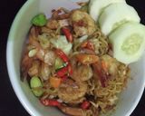 Foto langkah ke 4 dari resep Mie goreng udang pete.
