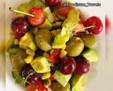 A picture of step 2 of 🍒🥑Cherry & Avocado Salad 🥑🍒.