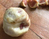 Foto del paso 5 de la receta: Pollo asado al microondas con ensalada de higos y rúcula