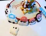 A picture of step 8 of Royal Icing.