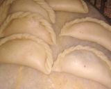 सेव गुलकंद स्टफ्ड गुजिया (Sev Gulkand stuffed Gujiya recipe in Hindi) रेसिपी चरण 5 फोटो