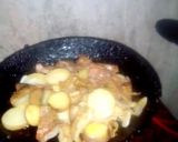 Foto del paso 4 de la receta: Hígado encebollado con papas rápido y sencillo