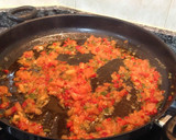 Foto del paso 2 de la receta: Paella con pollo y rape