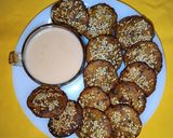 A picture of step 4 of Makai Methi Vada (Maize Flour, Fresh Fenugreek Vada).