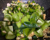 Foto langkah ke 1 dari resep Rica Rica Sayap Ayam Cabe Ijo.