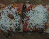 ચીલી બ્રેડ પીઝા (Chili Bread Pizza Recipe In Gujarati) રેસીપી સ્ટેપ7ફોટો