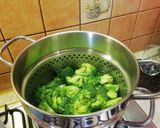 Brokkolis tészta recept fázis 1 fotója