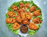 Hình bước làm 7 của món Ăn vặt cực thích 1: Bánh mì chiên tôm
