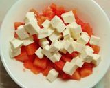 Foto del paso 7 de la receta Tartar de queso fresco y tomate con sardinas anchoadas