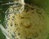 Foto del paso 1 de la receta Bizcocho nevado de castaña con pepitas de chocolate y castañas almibaradas