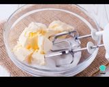 A picture of step 1 of Easy Pound Cake.