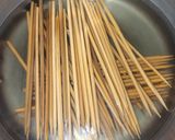 Foto langkah ke 1 dari resep Yakitori / Sate Ayam Khas Jepang Panggang Teflon.