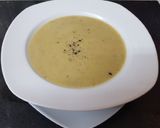 A picture of step 5 of My Leek, Potato & Bacon Soup 😍.