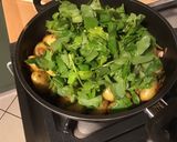 Une image de l'étape 10 de Pommes de terre grenailles au lard, oignon et cresson.