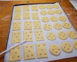 Sajtos kréker recept fázis 5 fotója