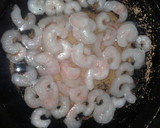 Foto del paso 2 de la receta: Arroz con gambas