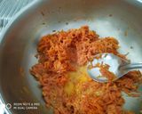 A picture of step 2 of Carrot burfi.