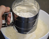 Foto del paso 3 de la receta: Bizcocho de vainilla