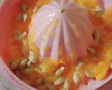 A picture of step 1 of Orange Ice lolly.