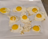 Foto del paso 4 de la receta: Canapés de queso Gruyère