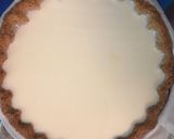 Foto del passaggio 6 della ricetta Crostata con gelee alle pesche e panna cotta
