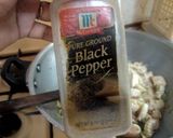A picture of step 4 of White Bone less chicken.