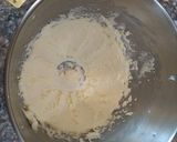 A picture of step 3 of Store Baker Icing.