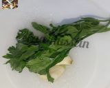 صورة لخطوة 2 من وصفة دريسنج ربيعي للسلطات