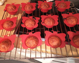 Foto del paso 5 de la receta: Magdalenas caseras rellenas de fresa en robot MC