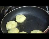 आलू टिक्की चाट (Aloo tikki chat recipe in hindi) रेसिपी चरण 4 फोटो