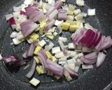 Foto del paso 2 de la receta Pasta con salmón, queso y alcaparras