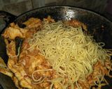 Foto langkah ke 3 dari resep Krengsengan Mie.
