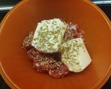 Foto del passaggio 1 della ricetta Bruschette sfiziose con cipolle caramellate