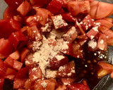 Foto del paso 3 de la receta: Tartar de tomate 🍅 y aguacate 🥑