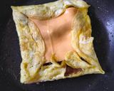Foto langkah ke 5 dari resep Roti telur panggang.