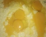 A picture of step 1 of Coconut flavored mini cakes.