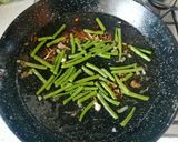 A picture of step 1 of Chicken Paella.