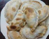 Foto del paso 5 de la receta: Empanadas de atún con tomate y queso